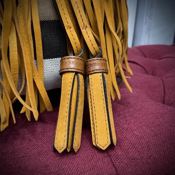 Burberry Susanna fringe bag with clutch - Picture 3 of 16